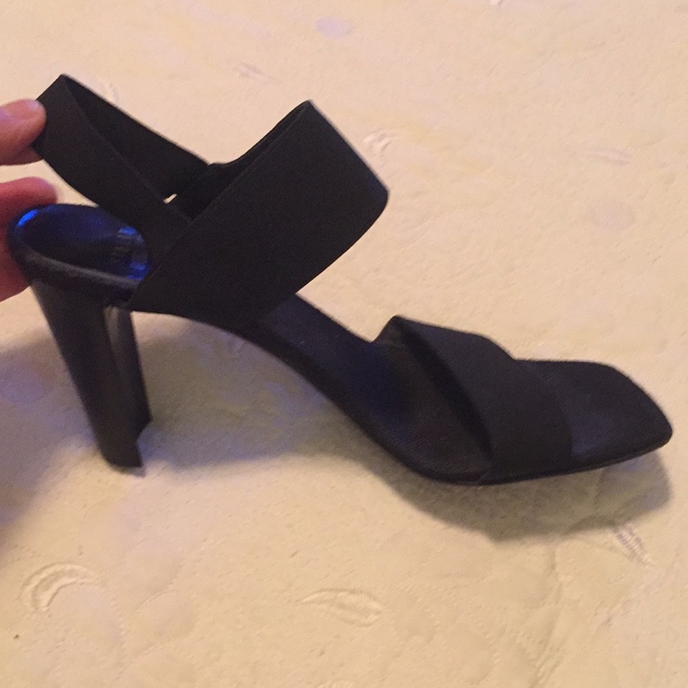 Stuart Weitzman leather sole shoes